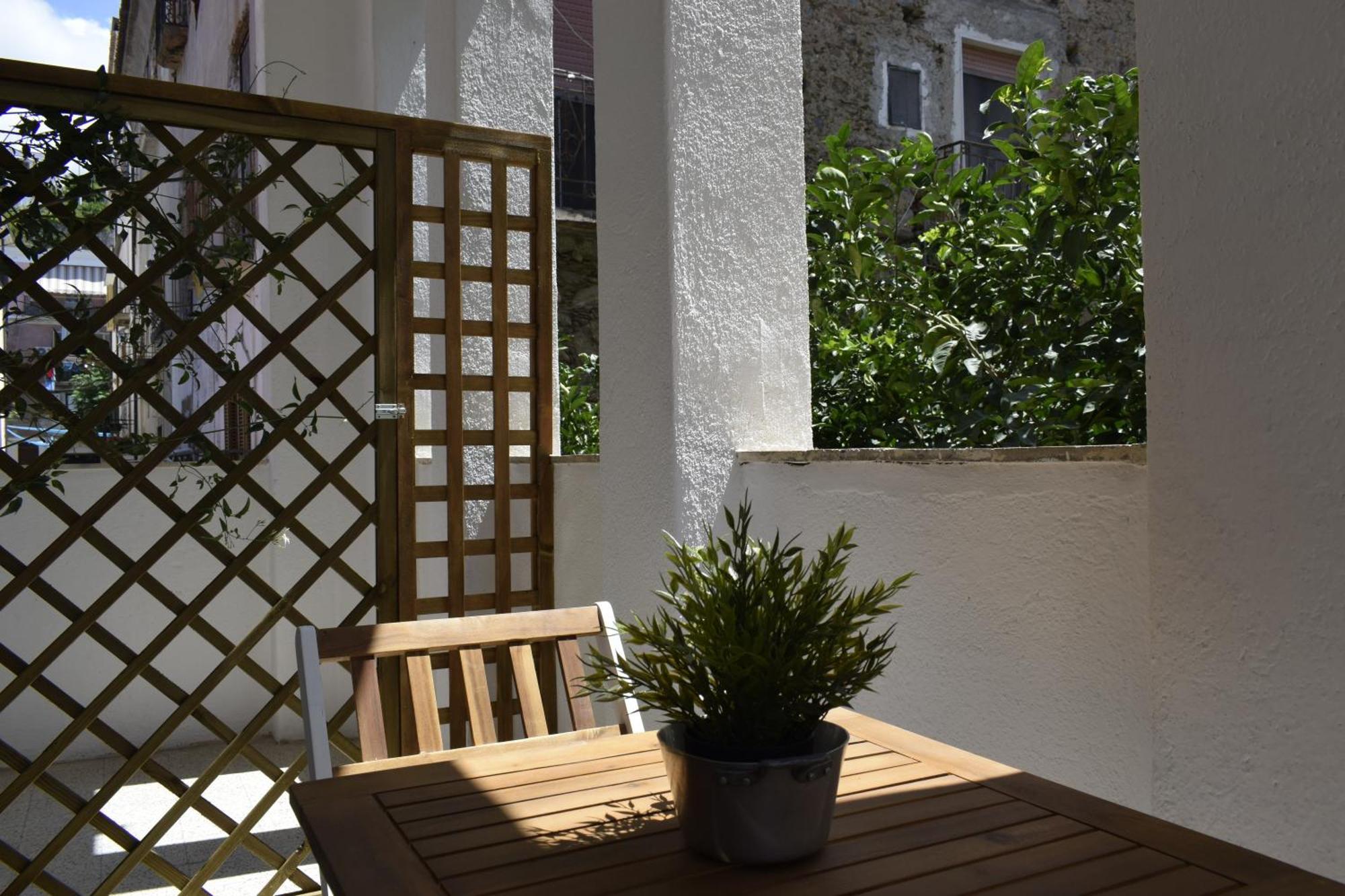 Il Borgo Civ.15 Hotel Paola Exterior photo